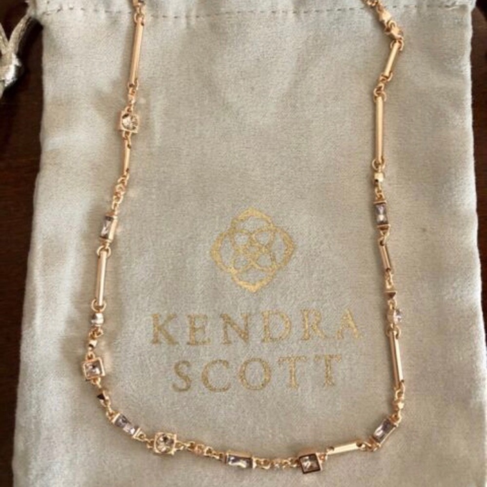 Kendra Scott Rhett necklace NWOT